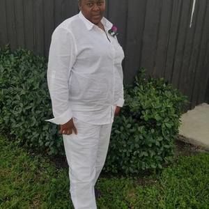 Meet your Posher, Celeste